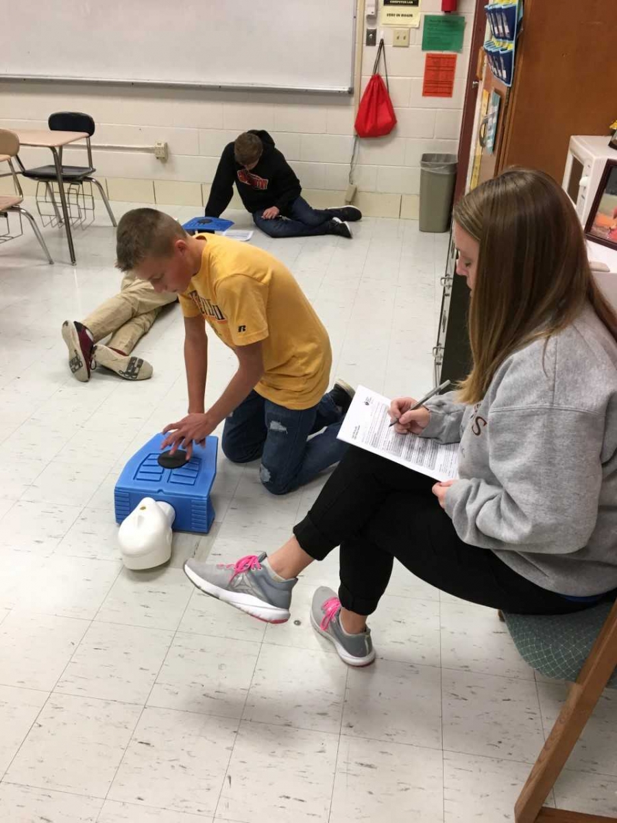 student learning cpr